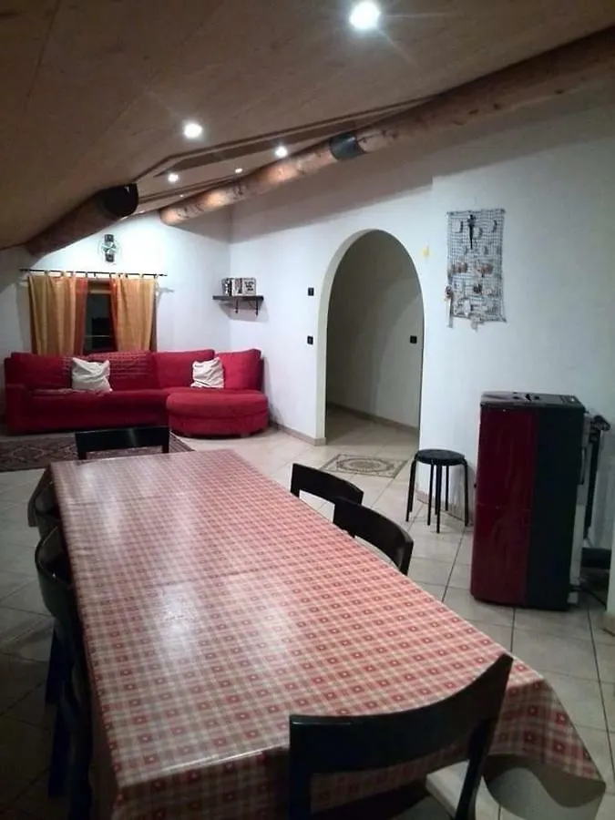 Apartamento Red House Isolaccia