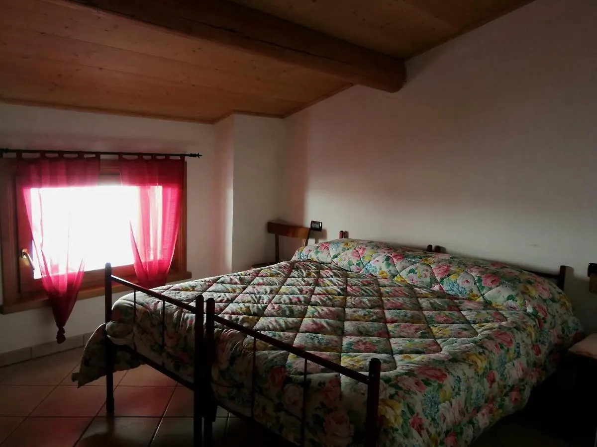 Apartamento Red House Isolaccia